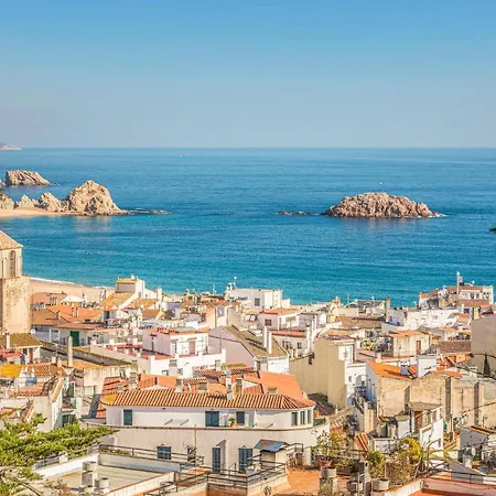Ferienhaus Three-bedroom Holiday In Tossa de Mar